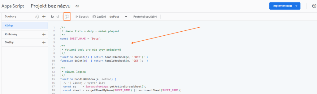 Editor Google Apps Script s kódem pro příjem webhooku a zápis do tabulky